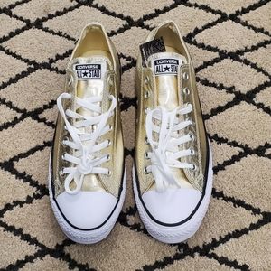 Converse Shoes - Converse Chuck Taylor All Star Light Glow Ox Converse Shoes - Converse Chuck Taylor All Star Light Glow Ox